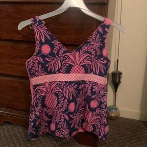 Lilly Pulitzer Pineapple Merrill Sleeveless Tank Top Size 8.  Pink Pink